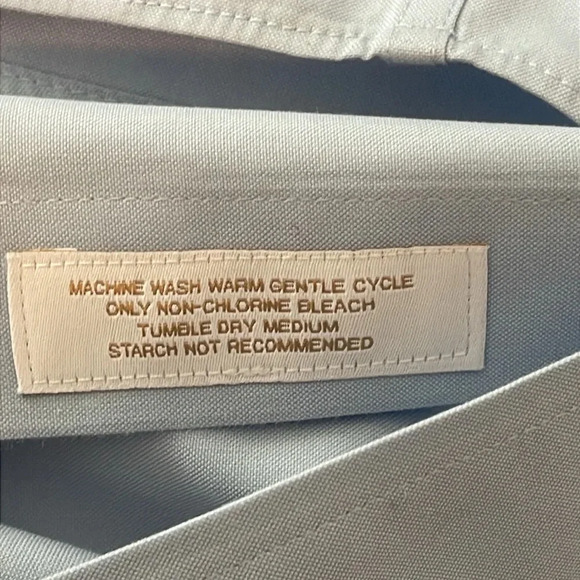 Roundtree & Yorke Gold Label No Iron EZ Wash Blue Dress Shirt Size 18 1/2/33 BIG - Picture 4 of 5